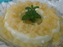 Flan de coco com abacaxi