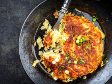 Minha nova obsessão: tortinha de batata e frango na frigideira pronta em poucos minutos