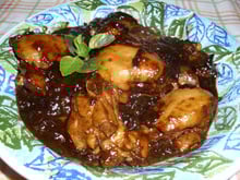 Frango na cerveja preta