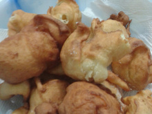 Bolinho de chuva simples e fácil