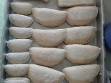 Risole sem leite  ou enroladinho de salsicha
