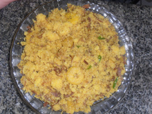 Cuscuz com lombo e banana da terra