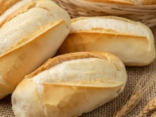 Como manter o pão fresco por mais tempo: o truque dos padeiros para evitar que ele fique duro
