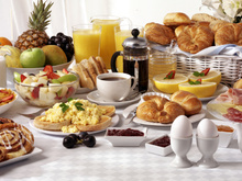 Café da manhã de hotel feito em casa e com ingredientes fáceis: veja as receitas!