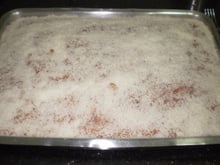 Bolo úmido de coco