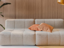 Sofá na caixa tá na moda: saiba tudo sobre esse móvel leve, portátil e super confortável