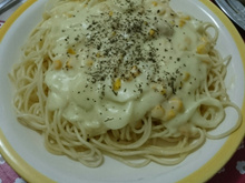 Espaguete com molho de queijo