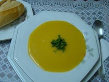 Sopa creme de mandioquinha