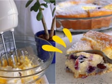 Nem bolo, nem cheesecake: esse doce aromatizado com limão siciliano já sai recheado do forno; aprenda a receita