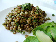 Salada de lentilha e tomate (vegetariana)