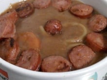 Sopa de feijão com macarrão e legumes