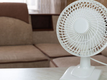 Com o verão chegando você vai precisar desse truque para manter o ventilador limpo por mais tempo