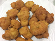 Bolinho salgado frito da vovó (delicioso e fácil)