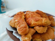 Frango empanado com biscoito