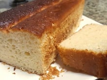 Receita INACREDITÁVEL de pão caseiro no liquidificador: é só bater tudo e colocar para assar!