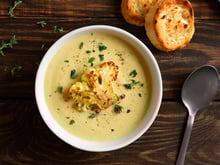 O truque que deixa qualquer sopa de legumes mais encorpada e saborosa