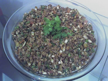 Lentilha ao molho vinagrete e sardinha