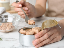 Pesquisadores descobrem como reduzir os níveis de mercúrio no atum enlatado usando um método simples