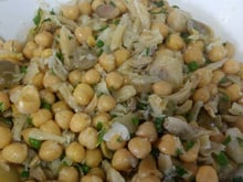 Bacalhau com grão-de-bico (salada fria)