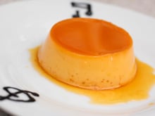 Leche flan (pudim filipino)