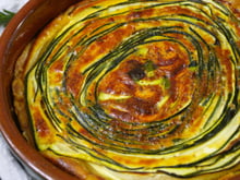 Quiche de legumes em caracol: testei essa receita diferente e colorida para o jantar e ficou tão gostosa que dá vontade de fazer todo dia