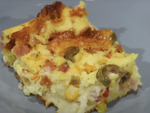 Essa torta de liquidificador salvou meu jantar (e leva o que tem na geladeira)