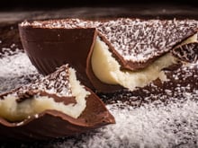 Adeus ovos de colher: essa é a tendência de ovo de chocolate para a Páscoa 2025 (como fazer com dicas econômicas!)