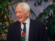 Professor de nutrição com mais de 100 anos ensina 7 regras para uma vida longa e saudável