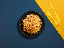 Macarrão ao alho e óleo com atum