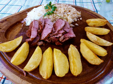 Rosbife de filé mignon com vinho do Porto