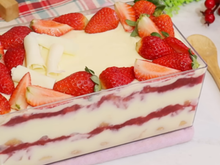 Pavê de nata com morango pronto em menos de 10 minutos: sobremesa perfeita para o Natal e festas de fim de ano