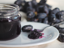 Você conhece esse truque para fazer geleia em tempo recorde?