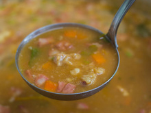 Caldo de mocotó