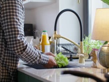 Esses são os 5 principais cuidados na cozinha para evitar a contaminação cruzada, segundo o TudoGostoso