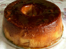 Pudim de pão com maçã