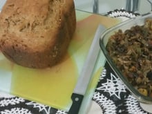 Pão de lingüiça com azeitonas para máquina de pão