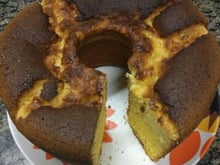 Bolo de fubá com creme