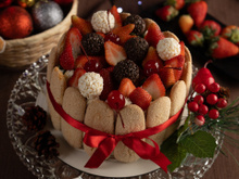 Charlotte de morango é a sobremesa para surpreender todo mundo no Natal: me senti um chef de cozinha quando vi o resultado