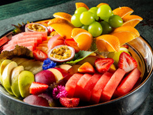 Gabriela Milanez, nutricionista: "Melão, melancia, maçã, mamão, morango e kiwi são as melhores frutas para quem quer secar e definir"