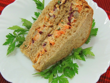 Sanduíche de pão integral com salpicão da Abimapi