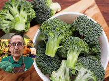 José Luis, vendedor de frutas: “A maioria das pessoas armazena brócolis incorretamente; para evitar que ele amarele, use o 'método do vaso'”.