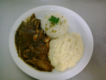 Língua ao molho madeira