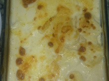 Batata gratinada cozida no leite