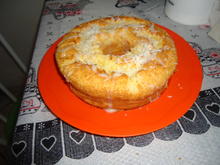 Bolo cremoso de coco (de liquidificador)