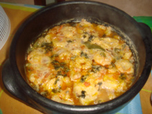 Moqueca de peixe ao molho de camarão