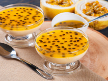 Nem gelatina, nem Tang: a melhor receita de mousse de maracujá é feita com a própria fruta