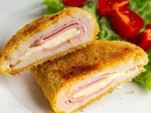 Aqui está a receita de um suculento peito de frango recheado para o almoço de domingo