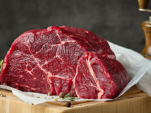 A carne bovina que fica cinza significa que está estragada? Como saber se está fresca? Por que a carne bovina muda de cor?