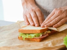 Nem frango, nem atum: o melhor recheio para sanduíche natural é feito com essa proteína maravilhosa