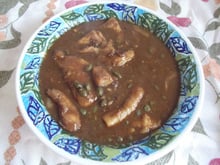 Peixe ao molho de alcaparras